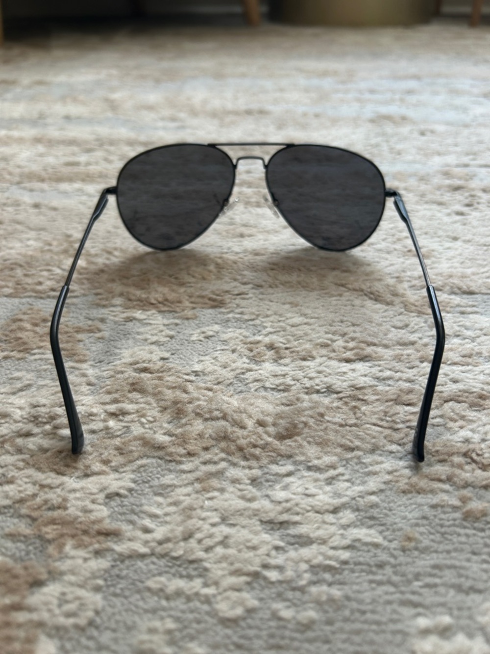 Neven Aviator Sunglasses - Black Frame with Silver Mirrored Lenses - Picture 4 of 9